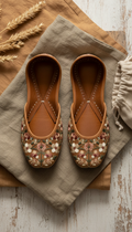 Nutmeg Tan Floral Motif Jutti